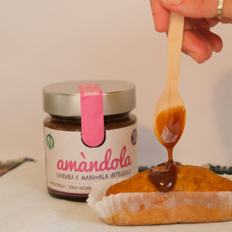 Amàndola crema spalmabile con carruba e mandorla - immagine 2